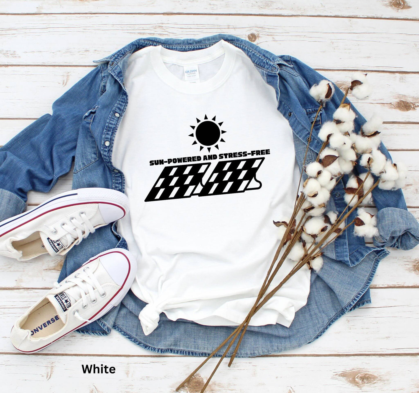 Sun-Powered & Stress-Free T-Shirt - Solar Energy & Off-Grid Living
